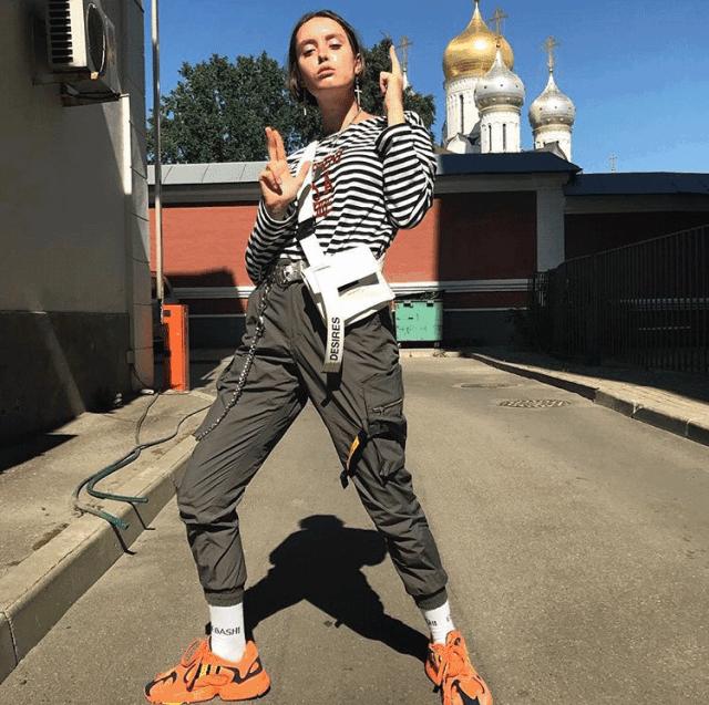 保姆拍照pose教程,保姆级拍照姿势很火