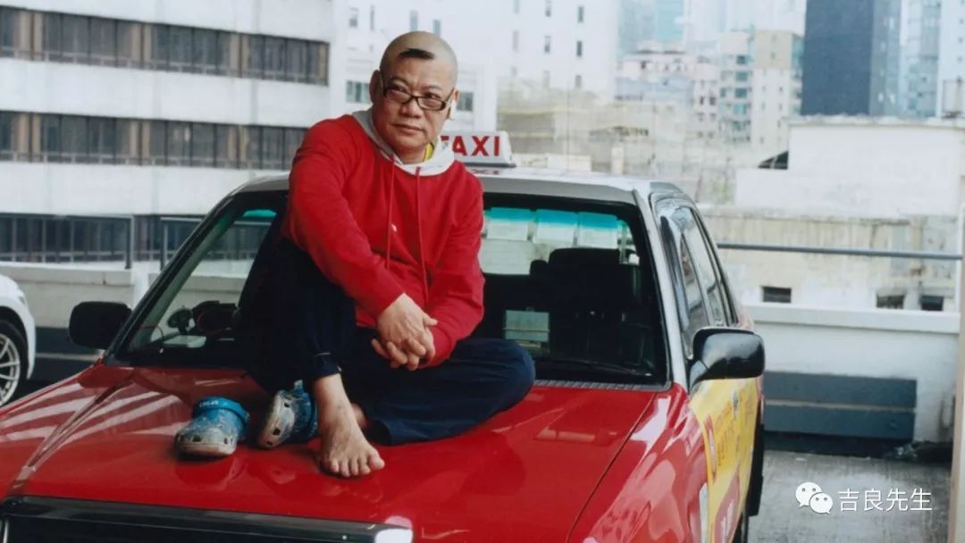 太荒诞了!这些时尚界的广告玩很大!