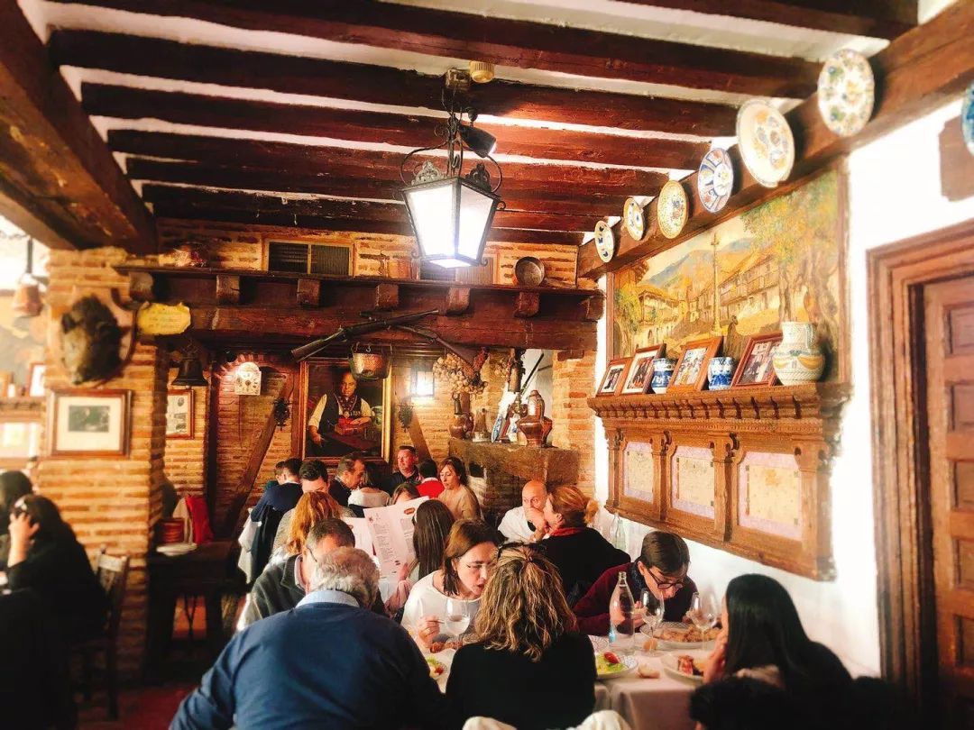 去欧冠现场看比赛有中国解说吗,去现场看欧冠皇马vs曼城