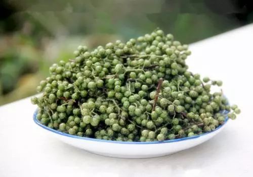 蚊虫叮咬脚气怎么办,超好用的止痒消肿的药膏蚊虫叮咬