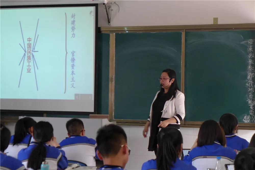 筑巢引凤蝶舞花开——利州区委常委、组织部长张宗虎一行莅临万达中学视察人才工作