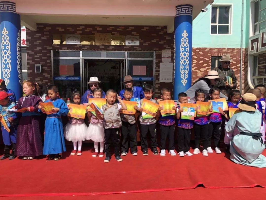 区妇联慰问六一儿童,社区妇联六一儿童节活动