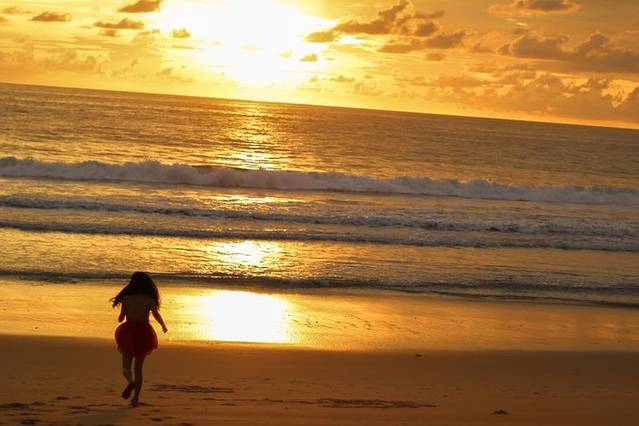 泰国普吉岛芭东海滩泰式spa,普吉岛泰式精油spa宣传片