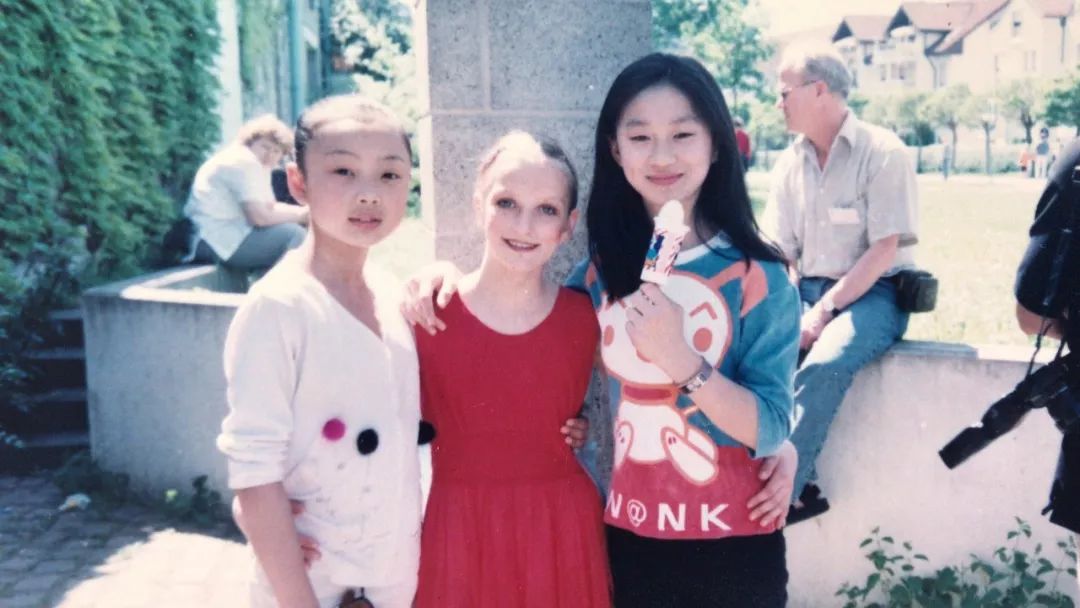 天鹅颈锁骨怎么练快速明显,天鹅颈的修炼方法视频