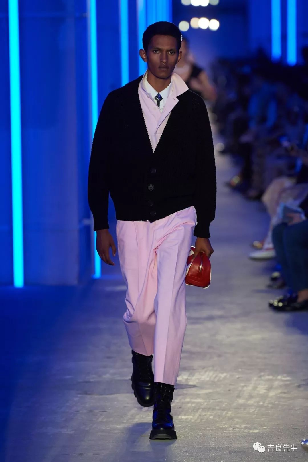 prada在上海开了菜市场在哪里,prada上海展会