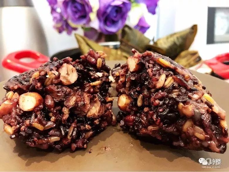 粽子捂脸流泪,鲜肉粽蛋黄粽