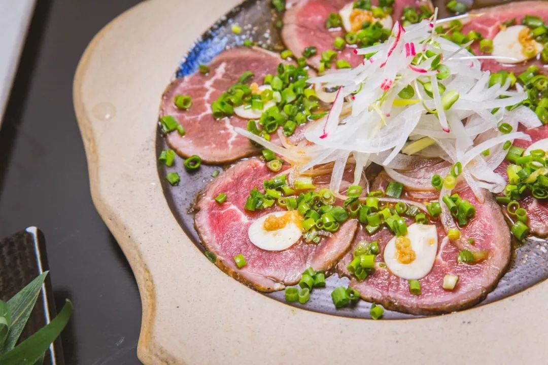 镇江宝藏日料店!15层生猛「云梯刺身」无限续,120+种自助不限量