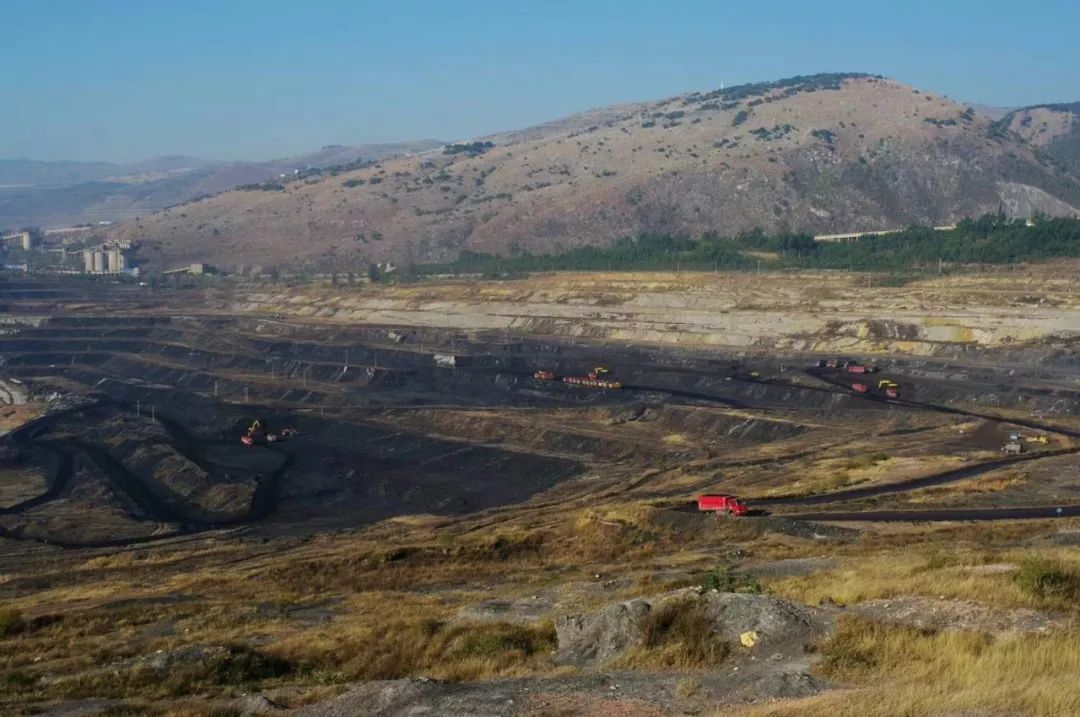 【旅游】揭开“黑色汪洋”下尘封的千万年历史，探寻开远这座小镇的古往今来