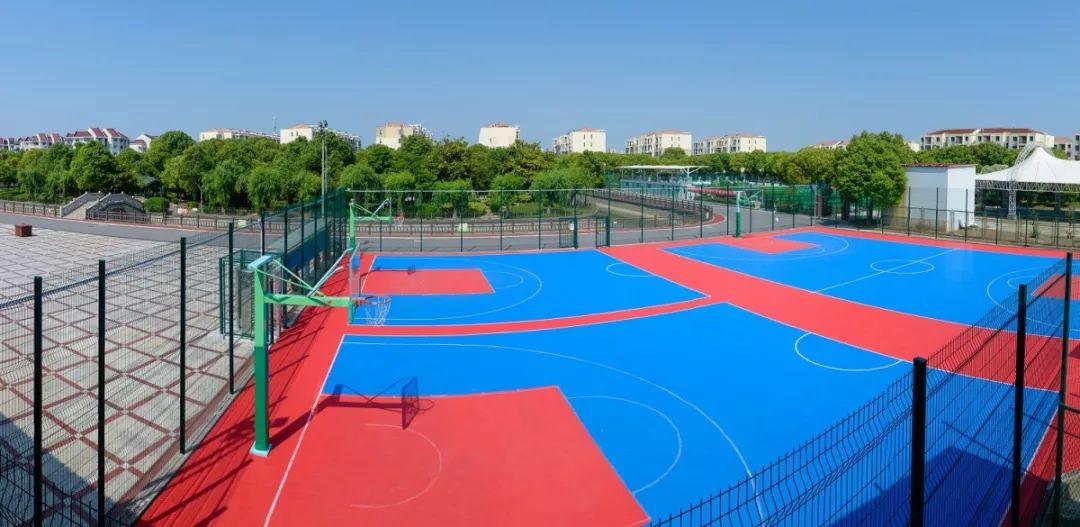 全民健身中心智能化体验,智慧社区健身中心全部开放