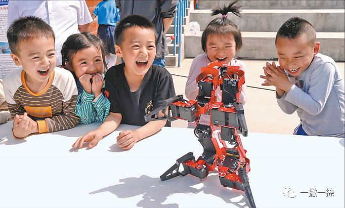 人民日报最经典照片,人民日报最惊艳的图片