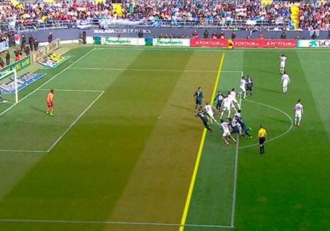 越位位置回撤拿球是越位吗,越位定义和越位图解动态图