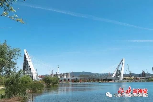 新首钢大桥7月主梁合龙,“大管家”愁出白发,请来专家助阵