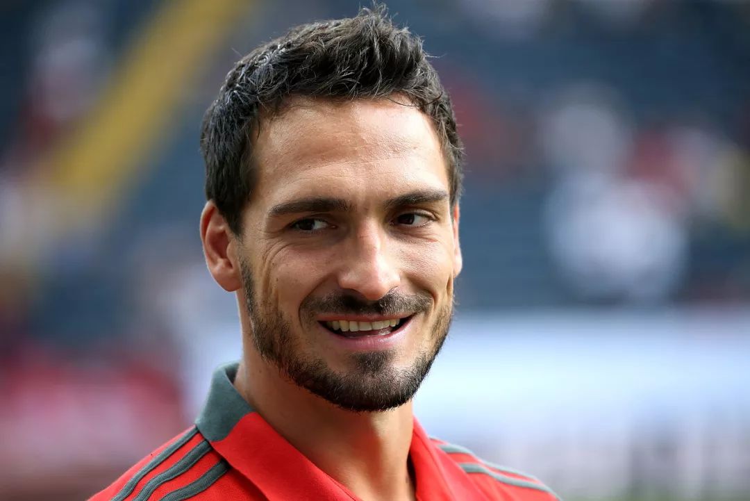 胡梅尔斯为什么退出拜仁外队,迷之操作意大利