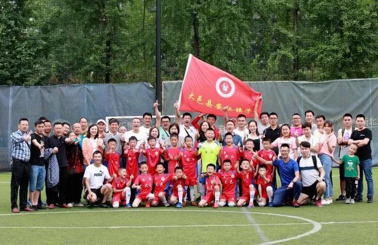 奔跑吧足球小将活动视频,大邑县安仁足球队