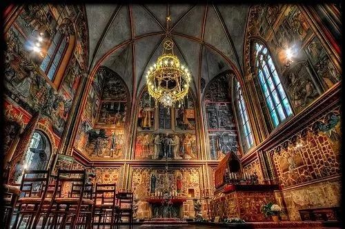 欧洲旅游教堂推荐,去欧洲旅行一定去五大教堂和城堡