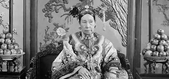 听说90后已经开始脱发了,听说第一批90后已经开始脱发了