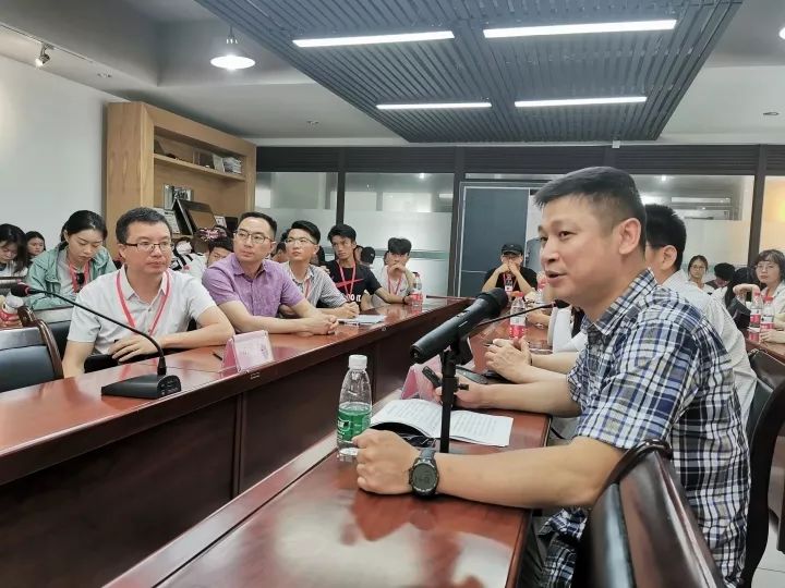 与先进制造业企业零距离浙师大“校企直通车”驶入金华开发区