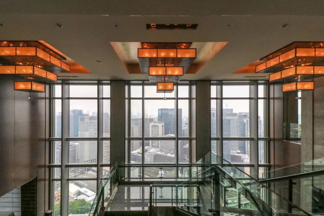 探店文华酒店,东京文华东方酒店大堂