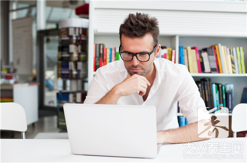 一直不硬是怎么回事,不硬是咋回事