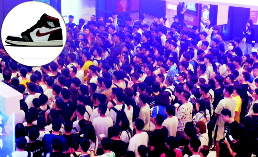 炒到百万的球鞋,爆款球鞋是如何被炒上天价的