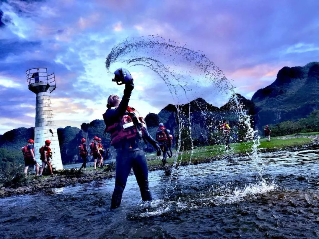 蓝天救援工作简报,蓝天救援是一支纯公益的队伍