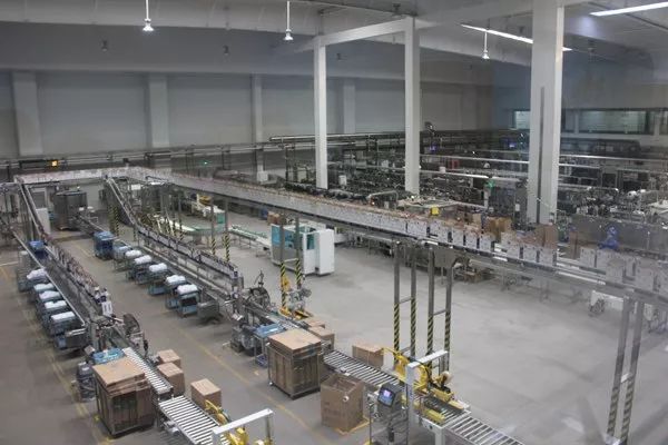 【关注】斩获两项世界大奖！鹿泉企业，牛！