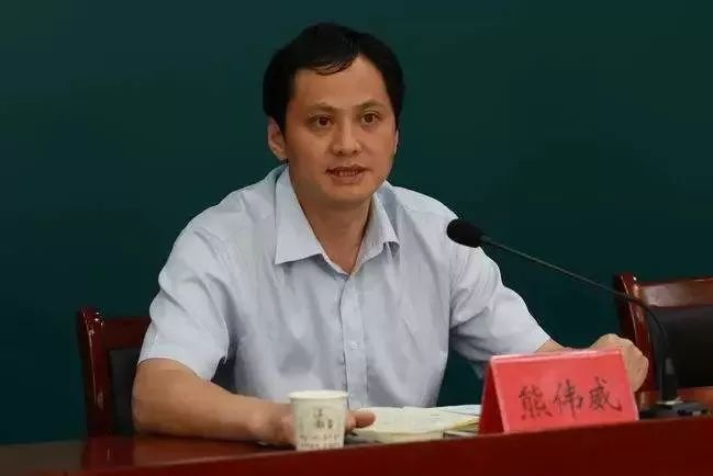 副县长离任感言,扶贫挂职副县长期满感言