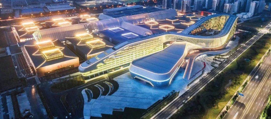 为什么朴树这么火,为什么朴树弹吉他左手不动