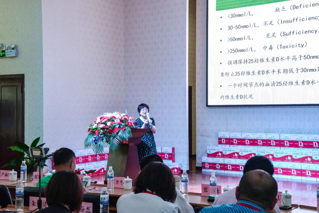 闈掑矝鍙岄哺鑽笟鑲′唤鏈夐檺鍏徃瀹樼綉,闈掑矝鍙岄哺鑽笟鍚堜綔