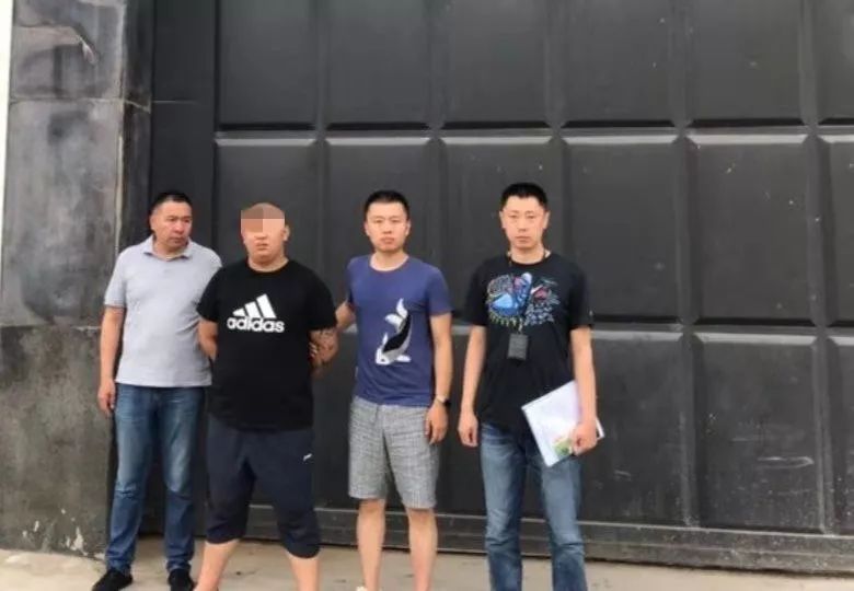 闆堕浠樿喘涔板ゥ杩猘4l,闆堕浠樹拱浜屾墜濂ヨ开a4