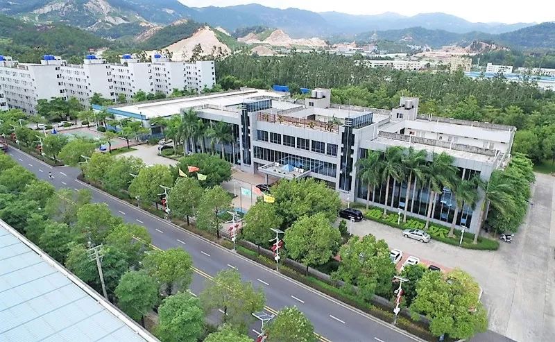 牛逼的蓄电池生产企业,福建电池企业排行榜