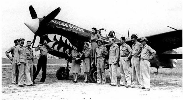 这帮美国人的工资是中国同行的20倍，竟公然索要“性贿赂”！中国还欠了一个天大人情？