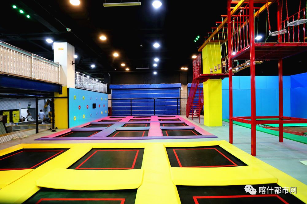 喀什蹦床乐园推荐,喀什鑫锐锋蹦床主题公园