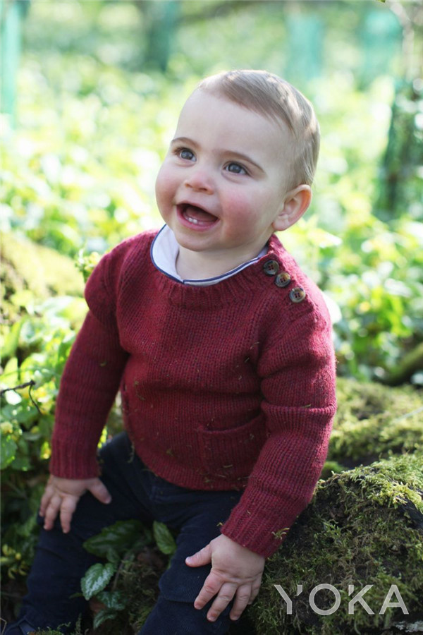 王室风云：路易王子喜提定制新鞋他收到的礼物都很特别