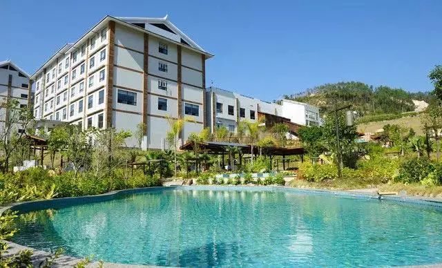 沉浸式泡温泉夏日玩水圣地推荐,送福利啦