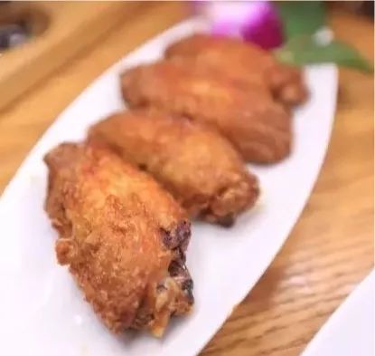 1019推荐丨这里有歌有酒有美食，你有故事来配吗？