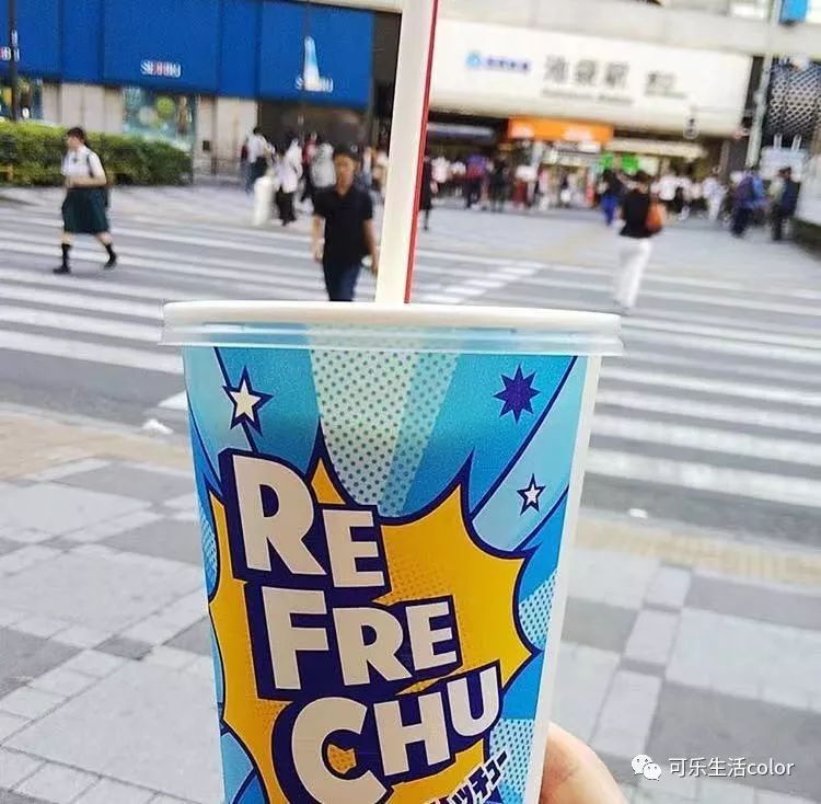 霓虹McCafé夏日新品，竟然有「中华冷面味」奶昔？