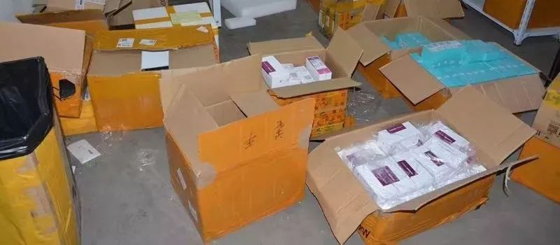 网上买到假华为手机怎么处理,假华为手机窝点