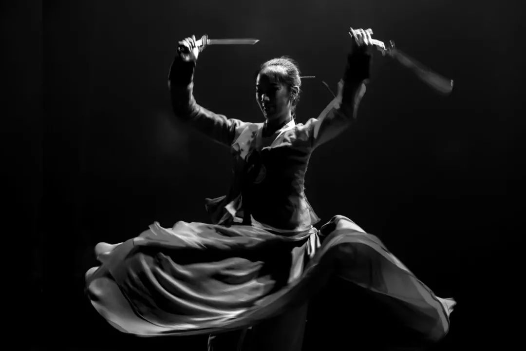 舞台演出怎么拍摄人像,舞台演出怎么拍照好看