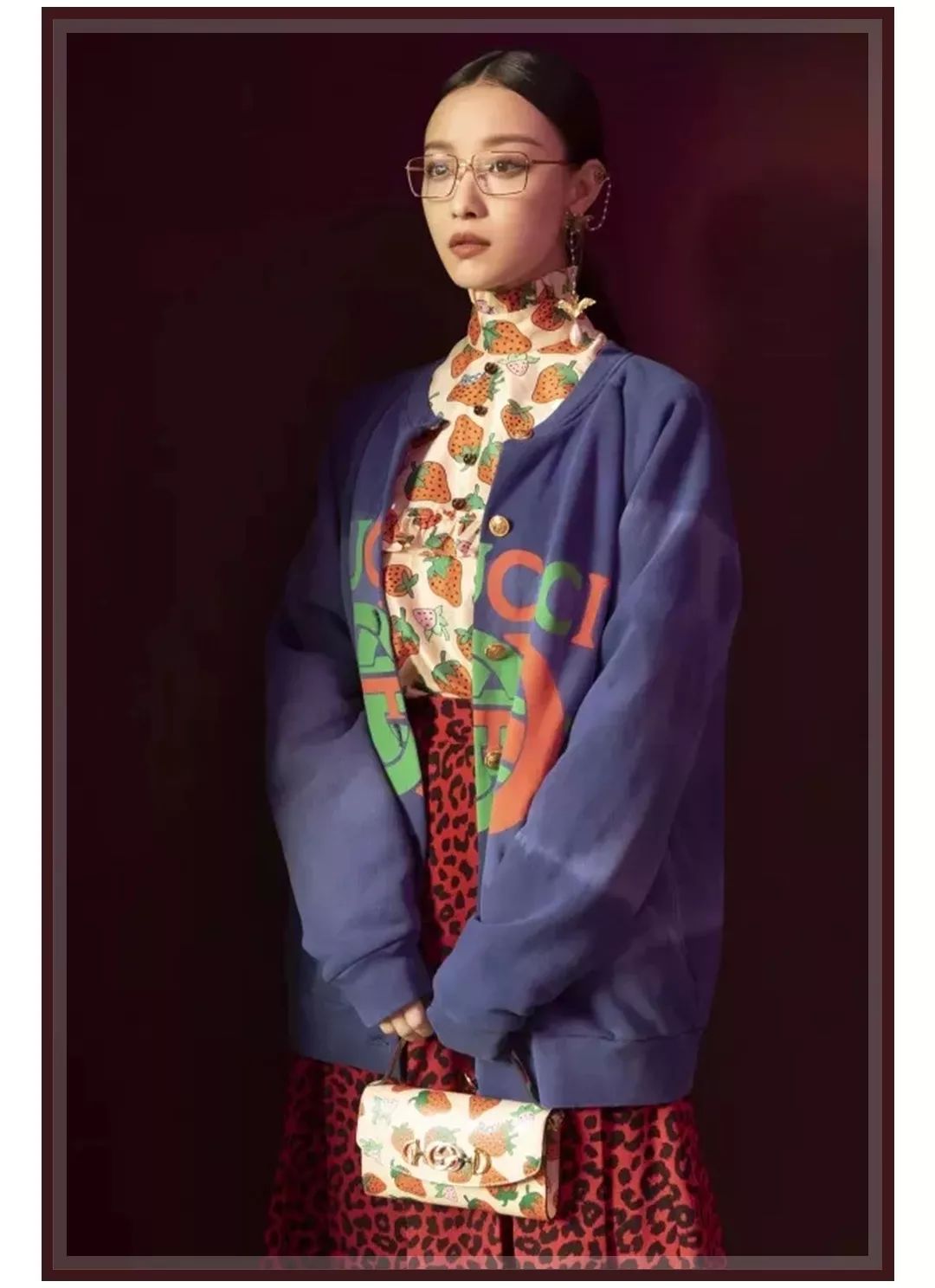 每次穿上这件衣服，总感觉自己瘦了很多