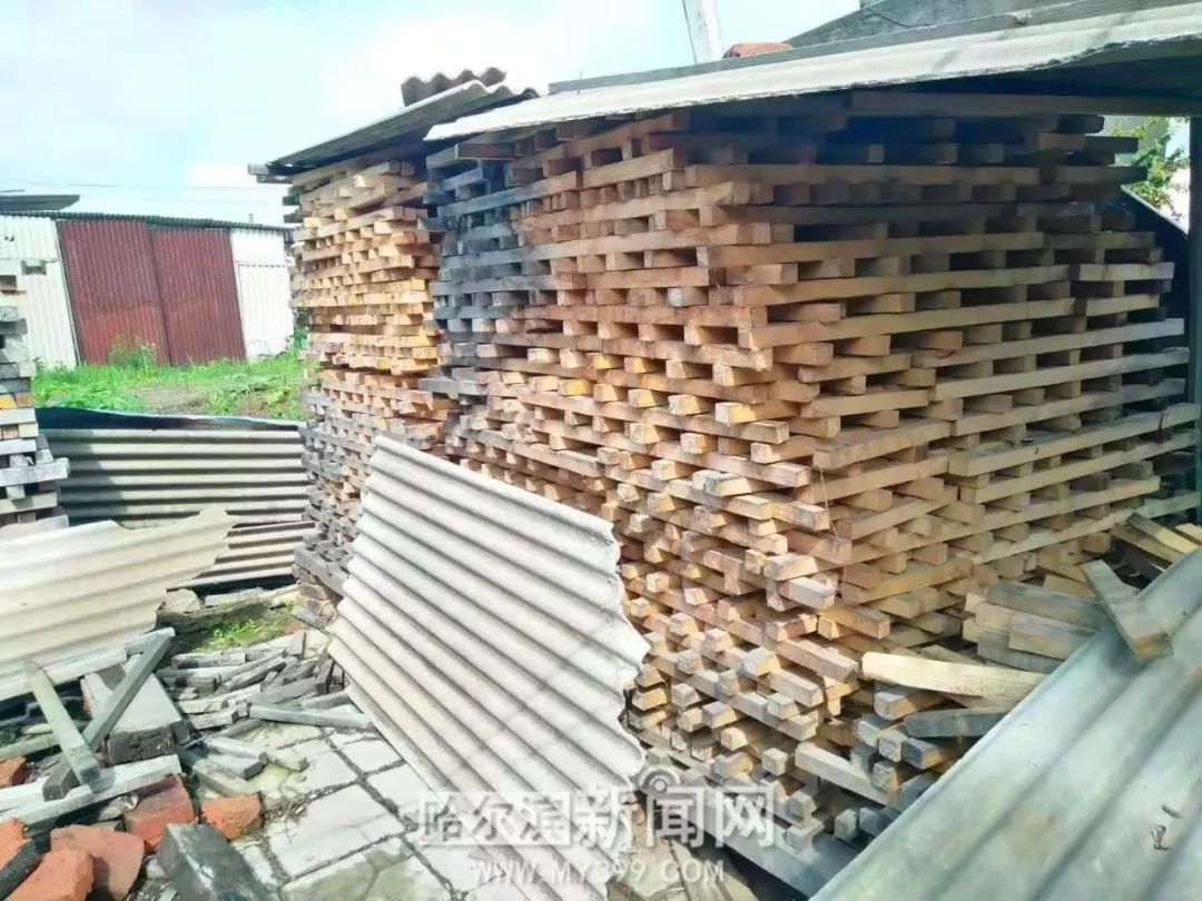 哈尔滨有位鲁班锁传人，啥都鼓捣，就是不用钉子……建筑系大学生都向他求教