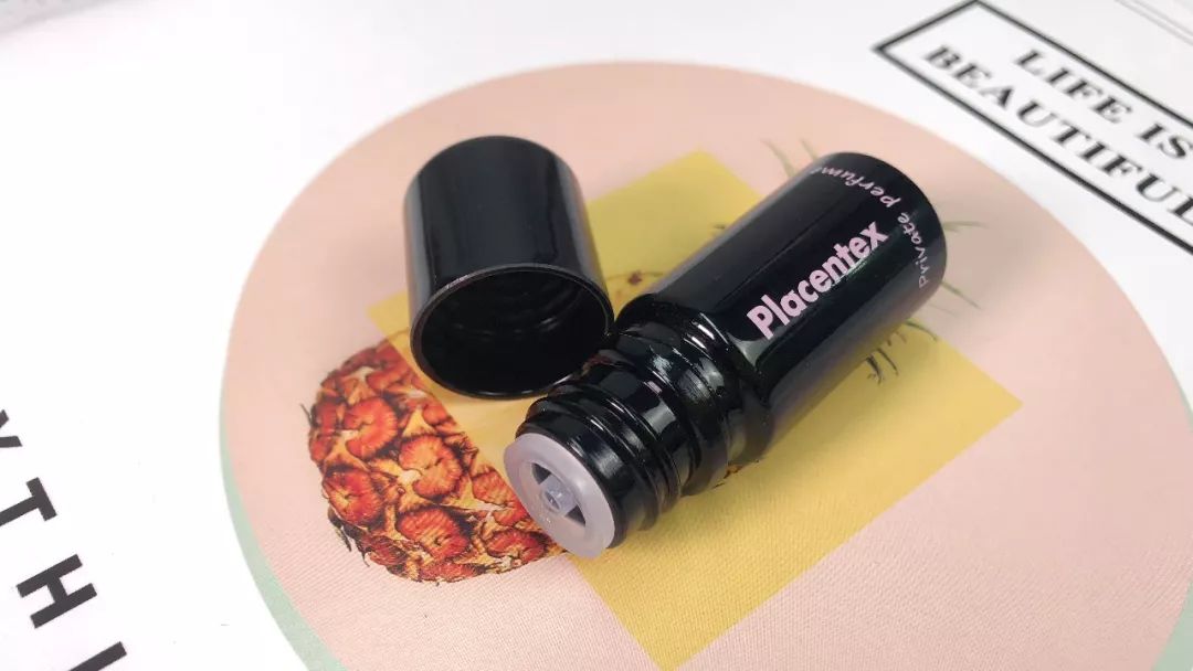 意大利女生撩人秘诀！每天1滴斩男香，能提升你70%销魂度