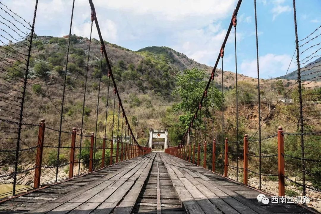 滇缅公路怒江惠通桥,滇缅惠通桥