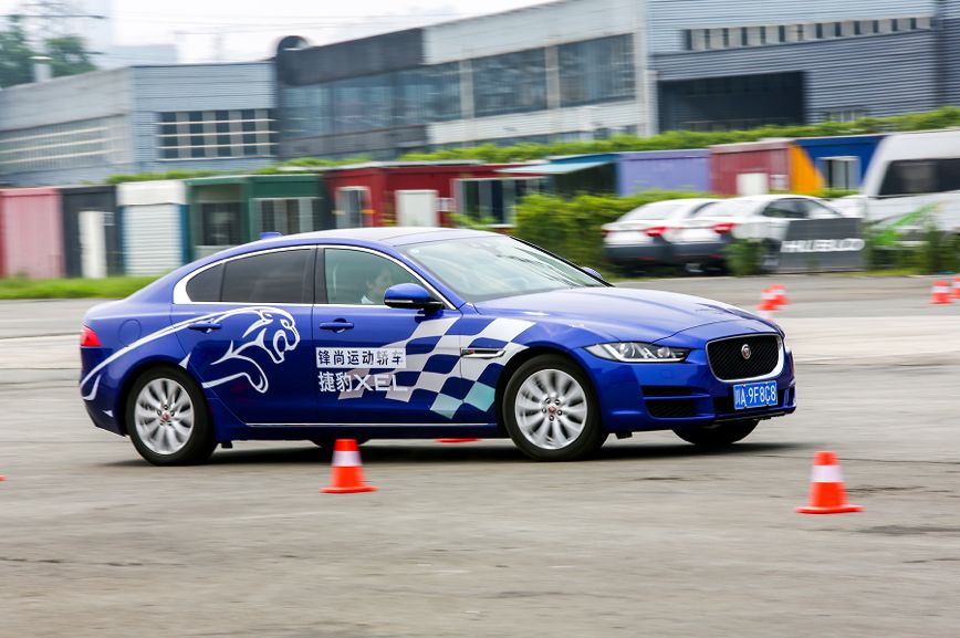 英伦的运动与强大会如何照进新生代青年的市场