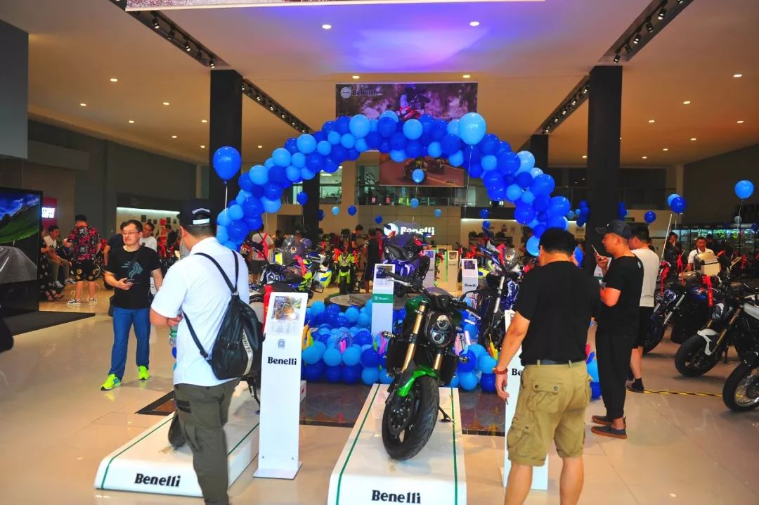 有一群人，在最热的合肥放了一把“火”……