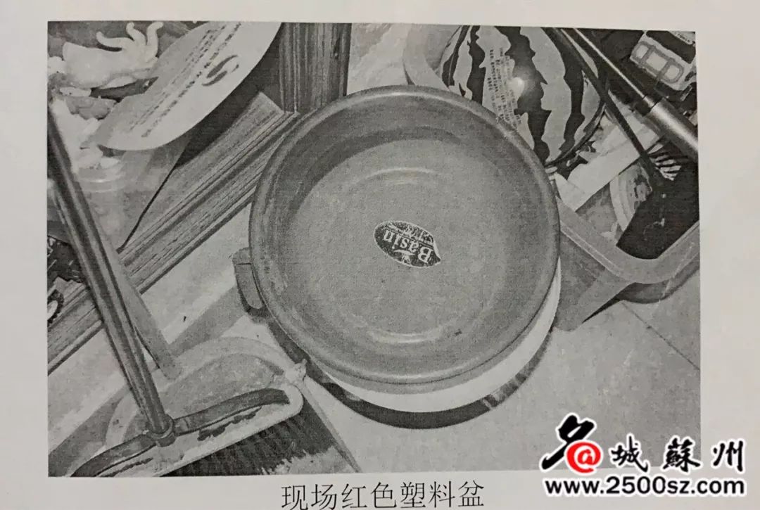 3岁儿子在家无意打翻开水被烫伤,1岁小孩被2000度开水烫伤后续