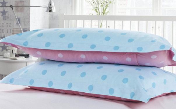 洗枕头黄渍小妙招,枕头套油腻发黄咋办