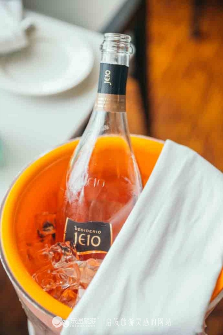 陆家嘴最高档的餐厅,上海陆家嘴白领餐厅