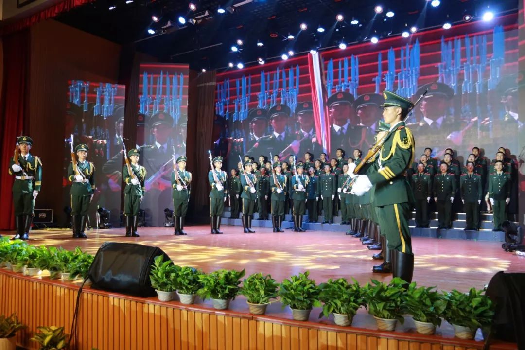 精彩不容错过广场舞36步,精彩表演不容错过