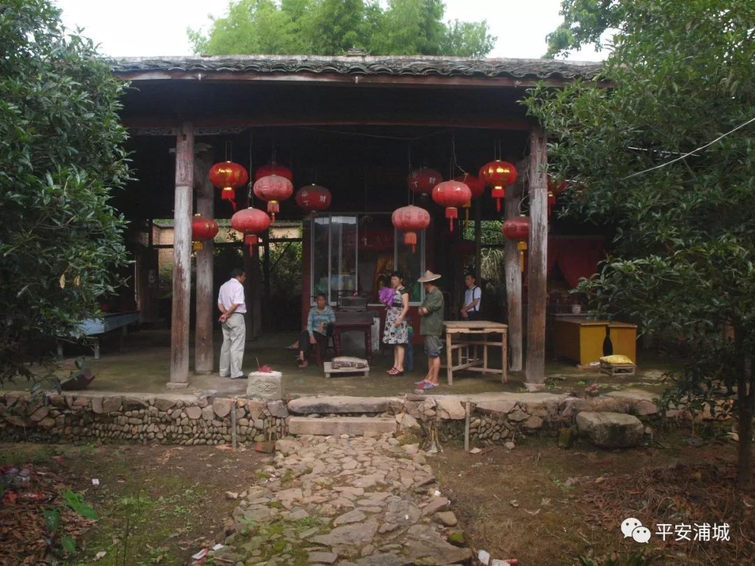 骞冲畨娴﹀煄鍓焊鍥剧墖,骞冲畨娴﹀煄